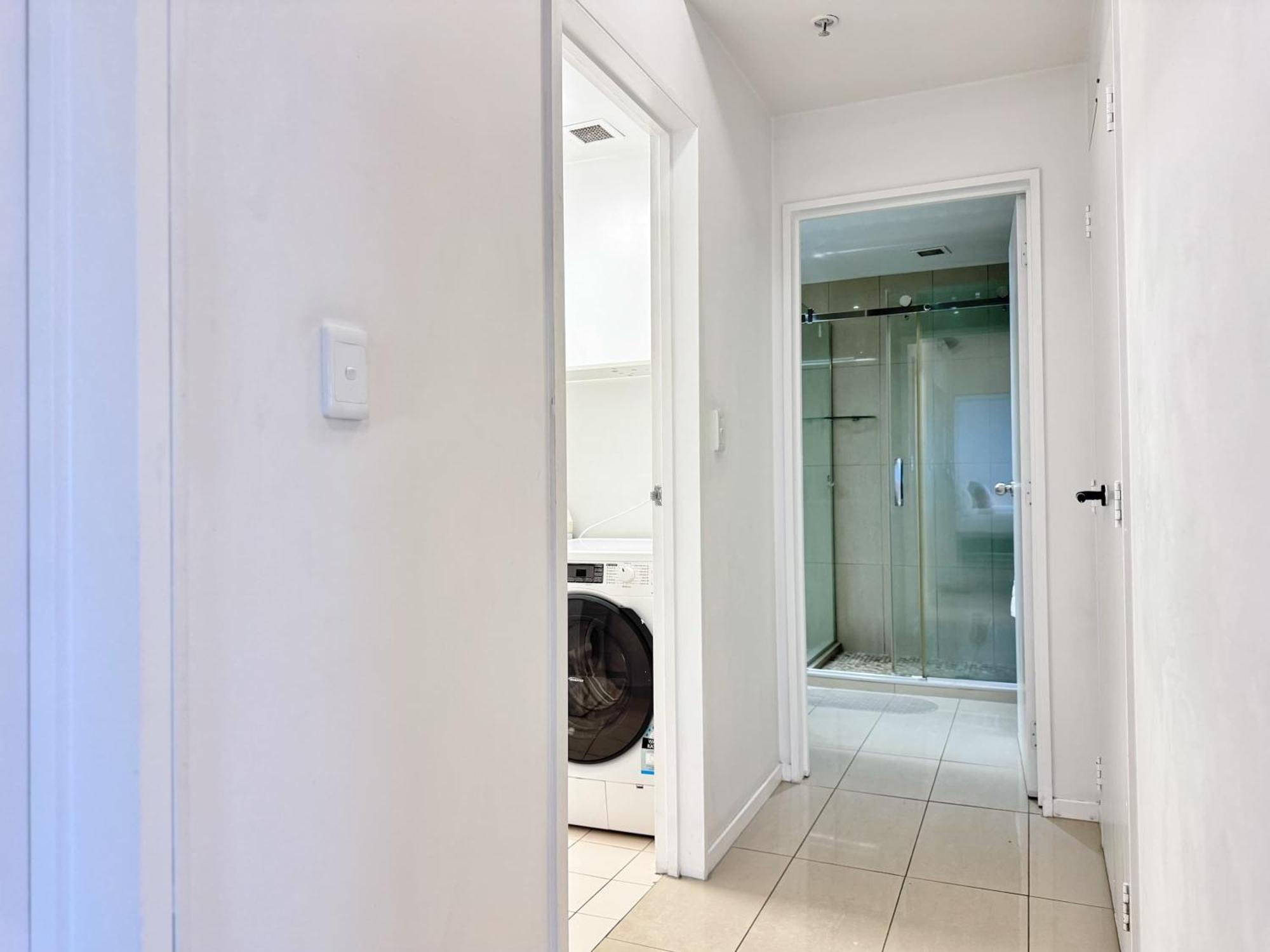 Apartment Prime Cbd 2br Near & Shopping