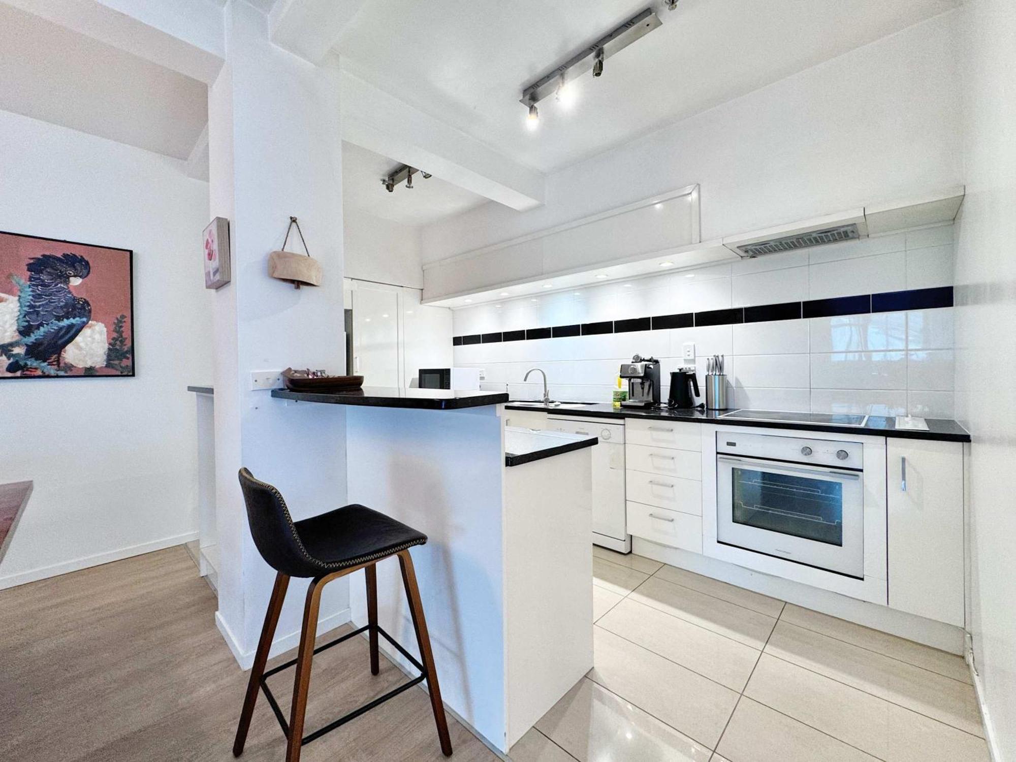 Prime Cbd 2br Near & Shopping Apartment Auckland