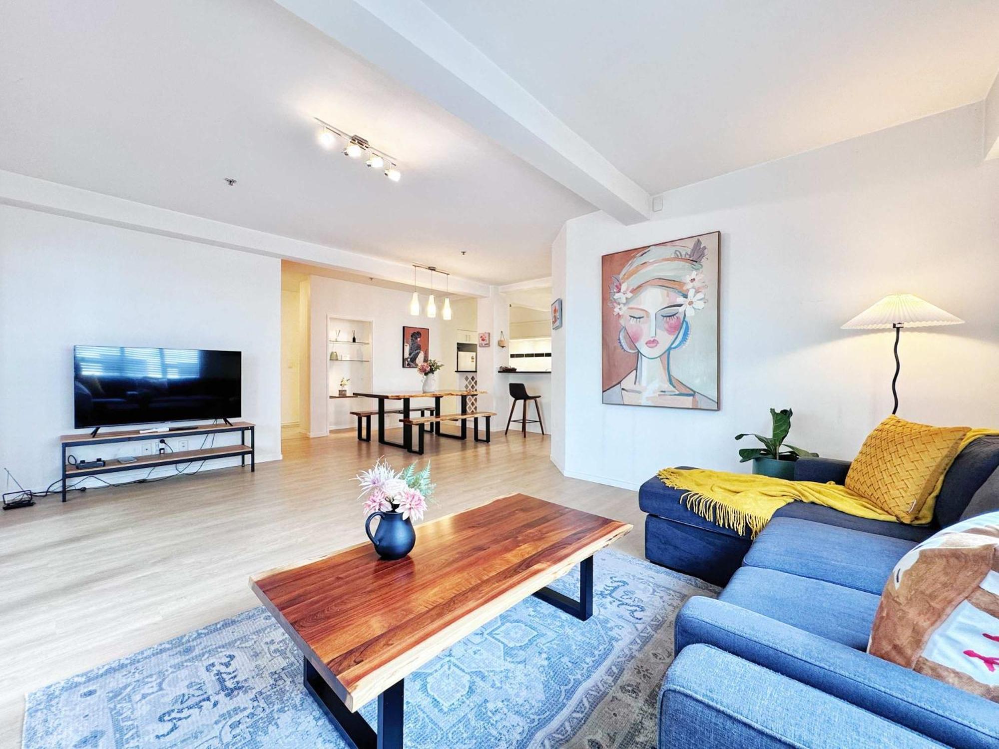 Prime Cbd 2br Near & Shopping Apartment
